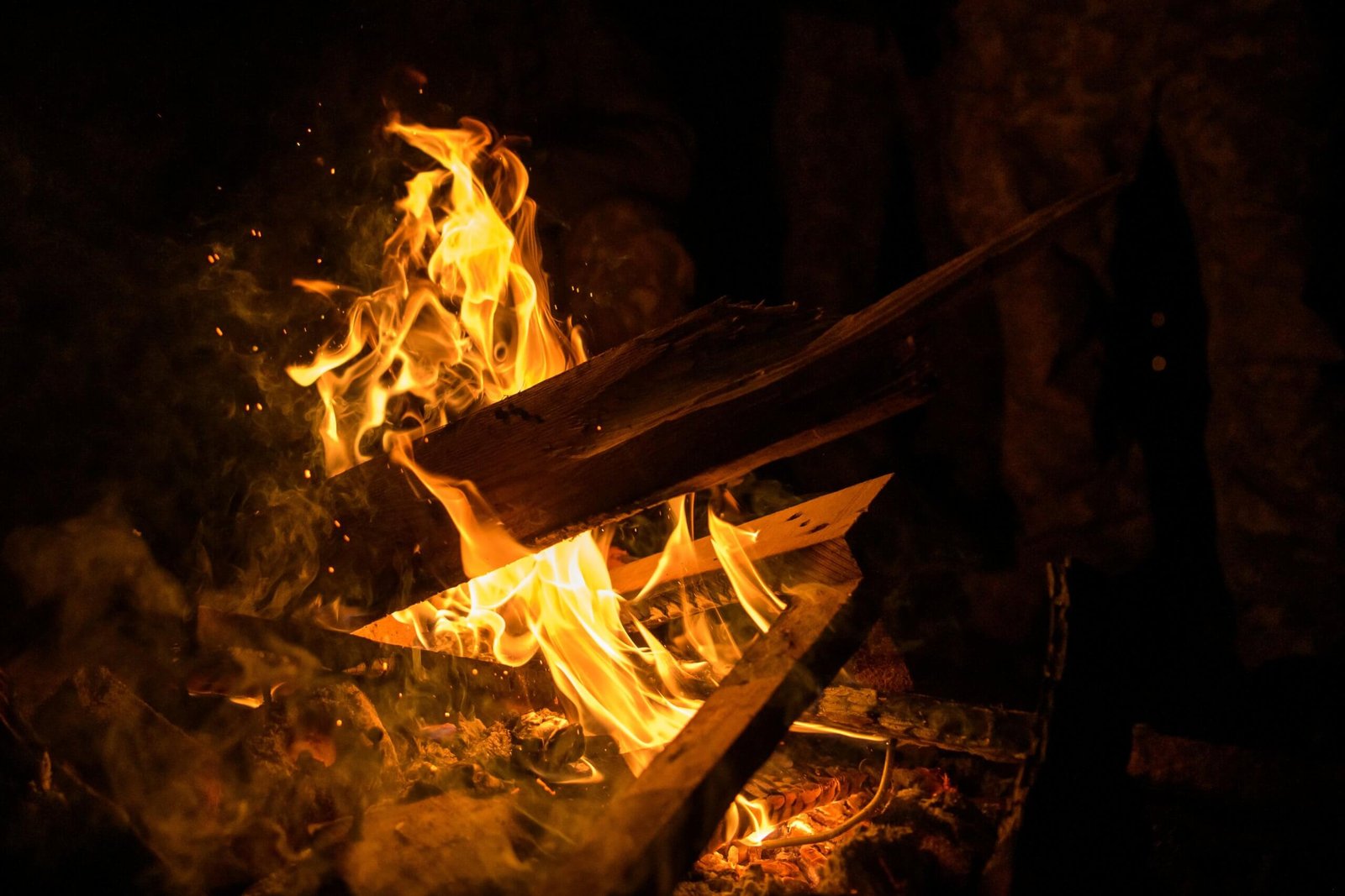 Nepriklausomybės laužo šviesa