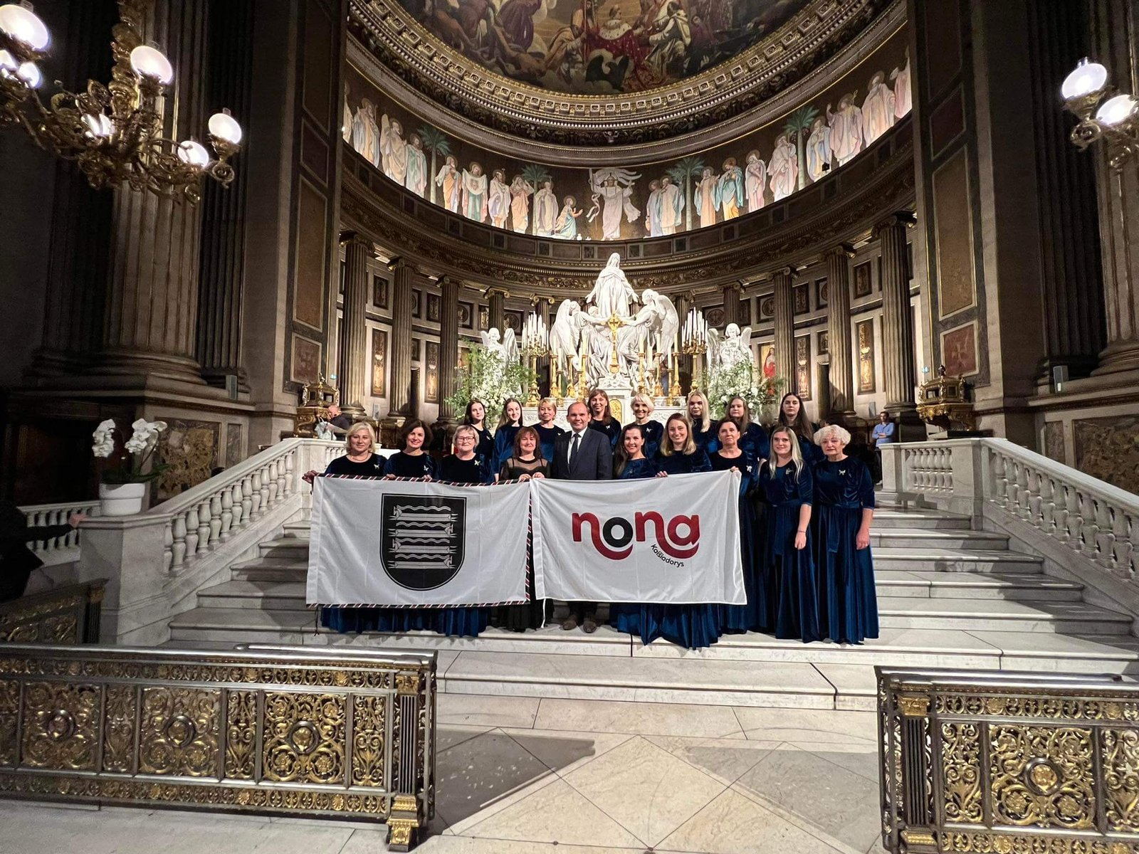 Choras “Nona”  2024 m. Dainų šventės programą  pristatė Paryžiuje